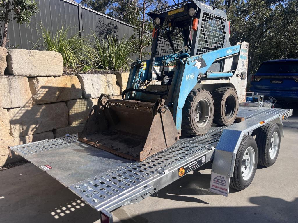 Plant Trailer 3500kg ATM Hydraulic Tilt and Winch